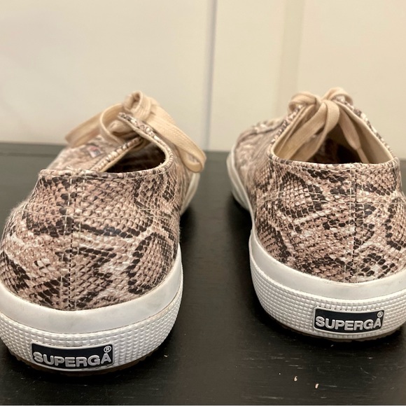Superga 2750 beige snakeskin lace up sneaker - Picture 3 of 5